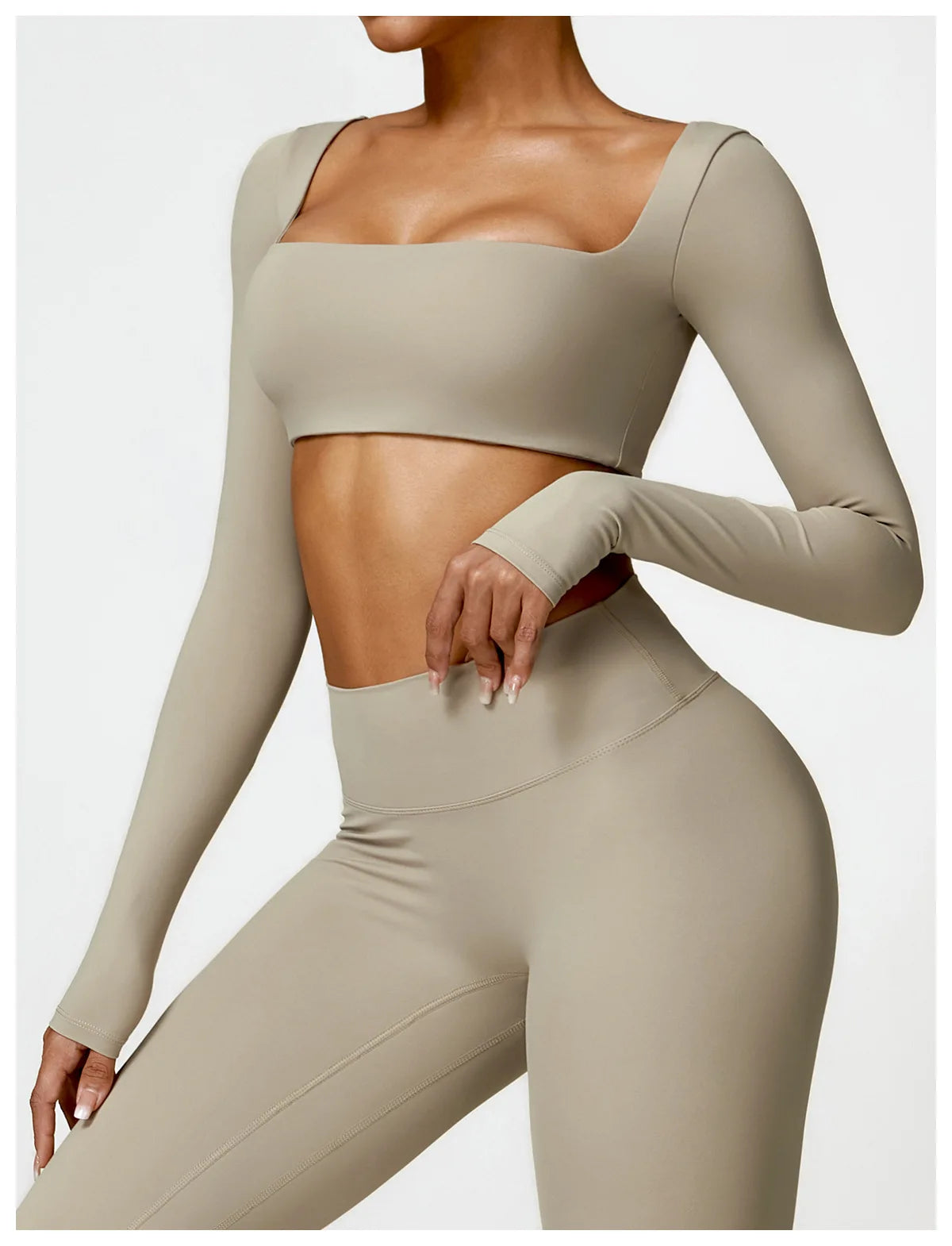 Aura Active - Flow Top