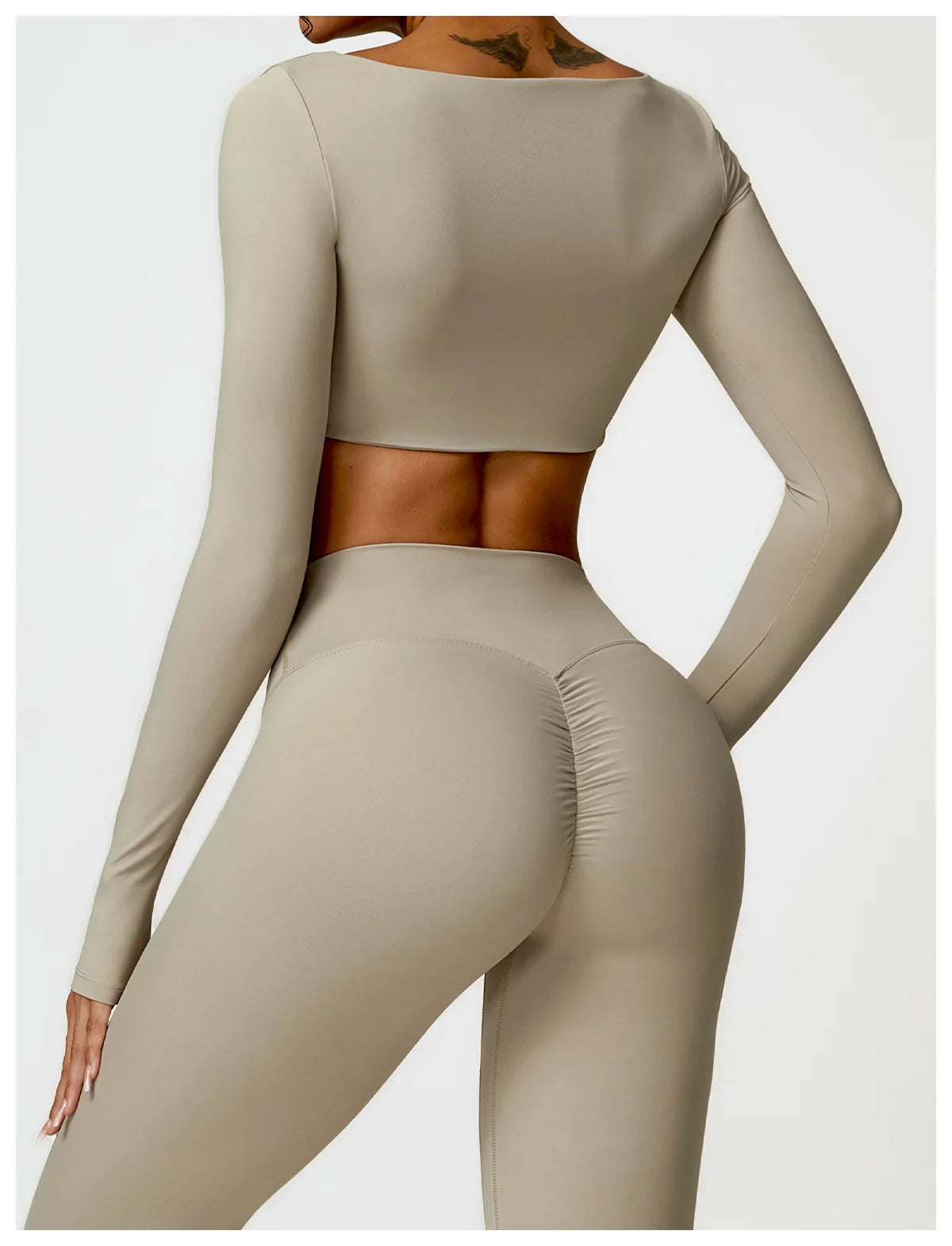 Aura Active - Flow Top