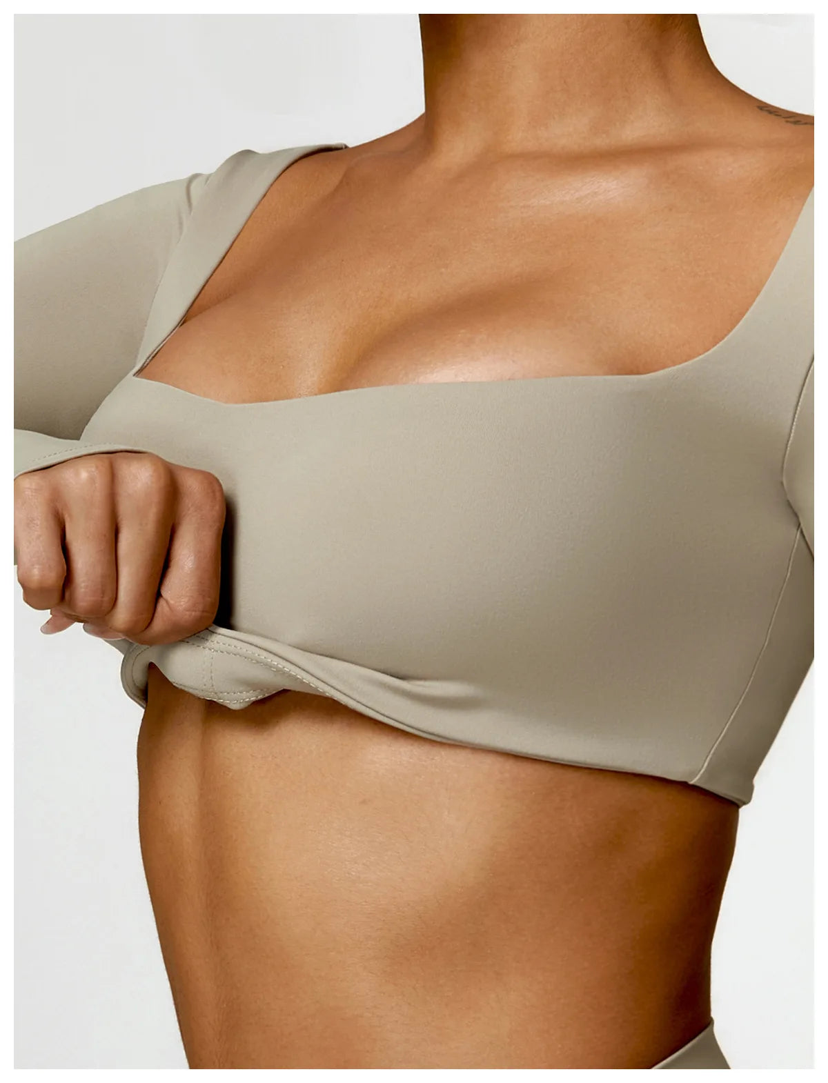 Aura Active - Flow Top