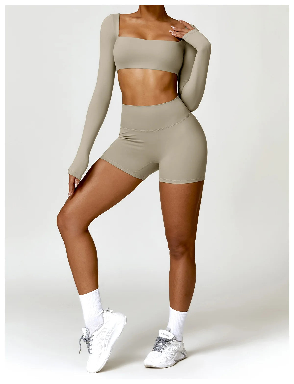 Aura Active - Flow Top